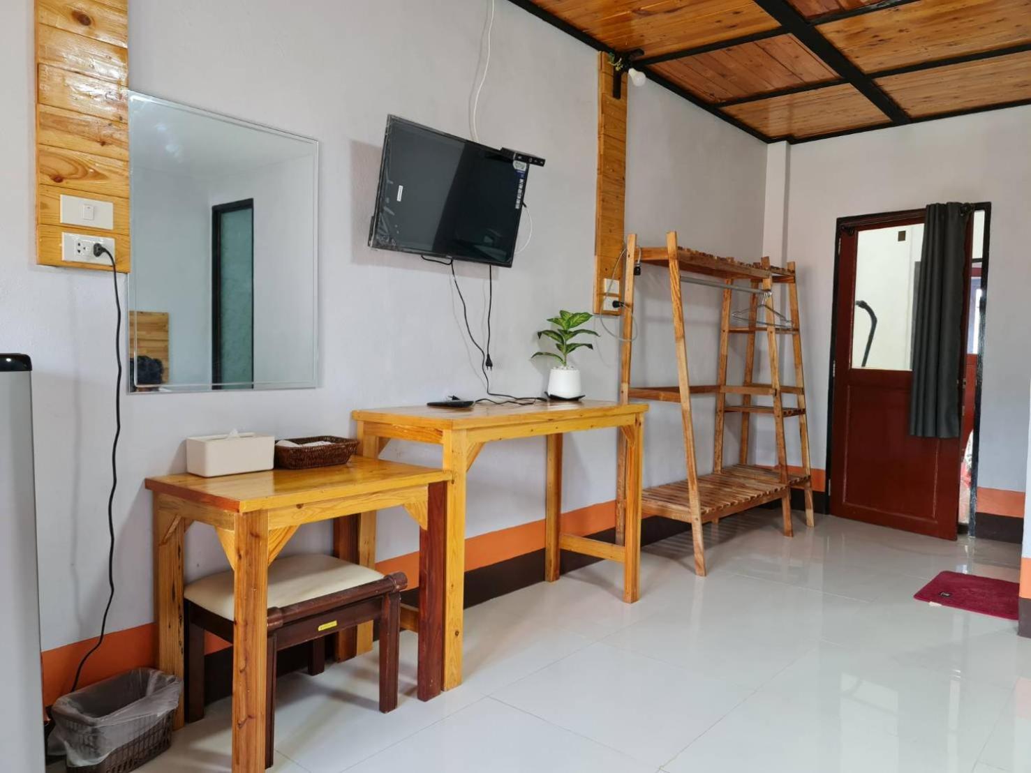 Mookboonchu Guesthouse ,Kohmook Trang Ко-Мук Екстер'єр фото
