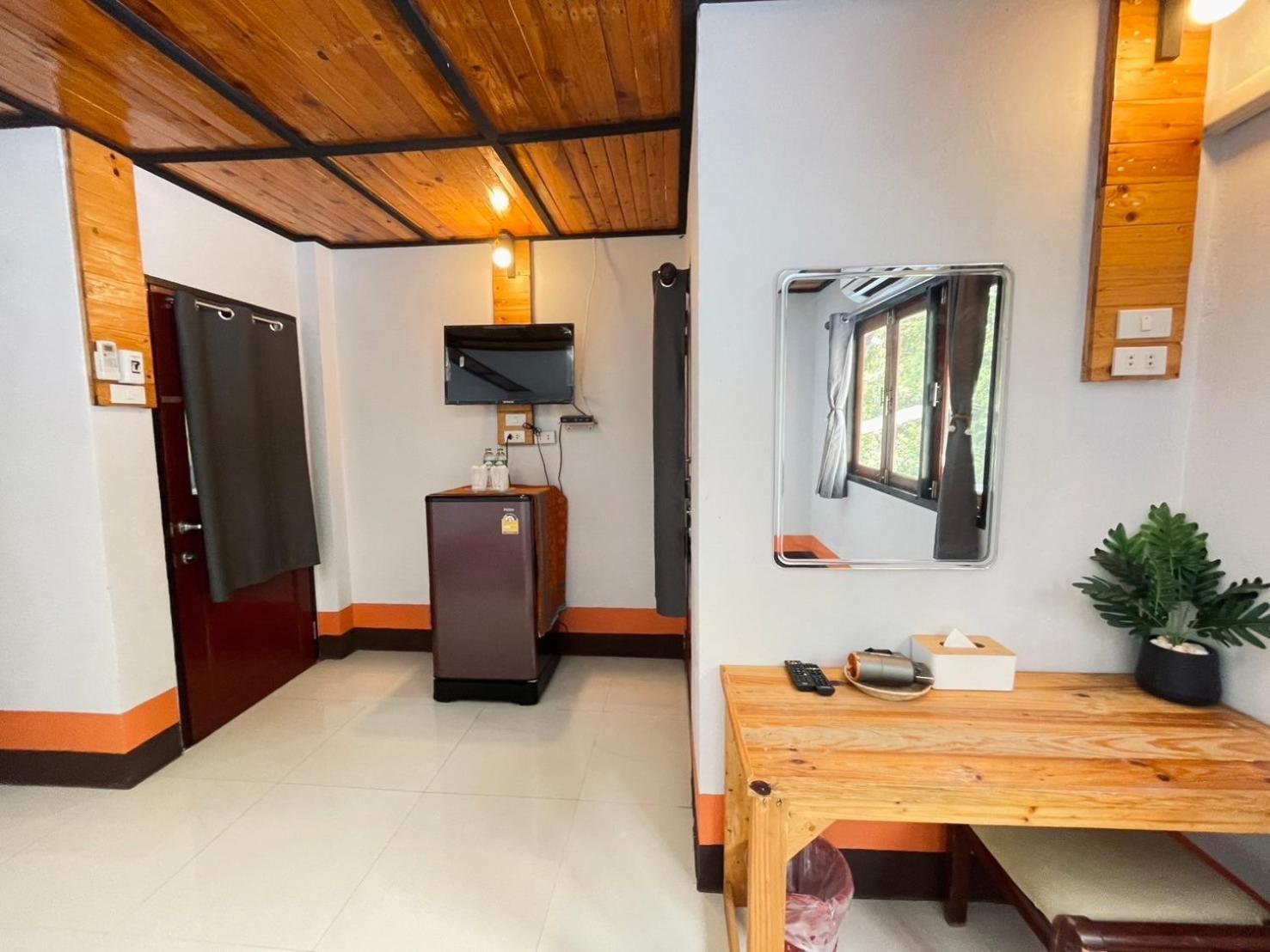 Mookboonchu Guesthouse ,Kohmook Trang Ко-Мук Екстер'єр фото