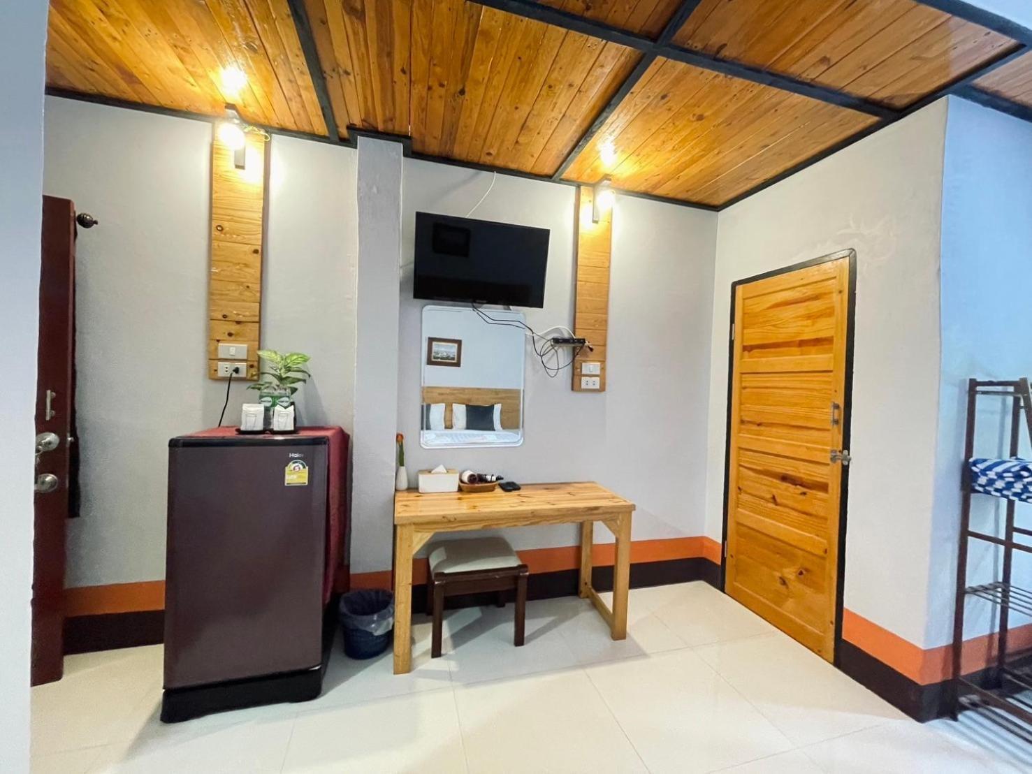Mookboonchu Guesthouse ,Kohmook Trang Ко-Мук Екстер'єр фото